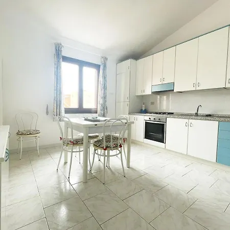 LaureLiving Holiday Home Residenza Eleonora Apartamento *